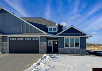 220 Trail, Mankato, MN 56001