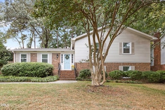5219 Knollwood Rd, Raleigh, NC 27609