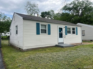 9129 Kathlyn Dr, Saint Louis, MO 63134