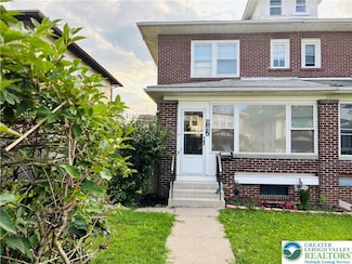 942 S 12th St, Allentown, PA 18103