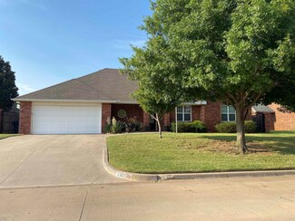 2301 W Mallard Dr, Duncan, OK 73533