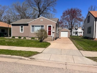 1441 Chestnut St, Wisconsin Rapids, WI 54494
