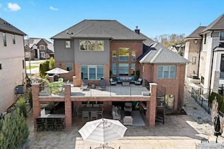 8353 Pier Point Ct, South Lyon, MI 48178