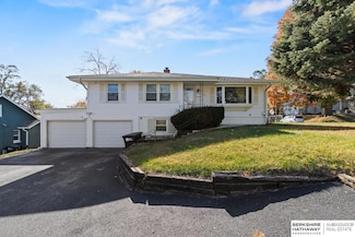 3521 Laurel Ave, Omaha, NE 68111