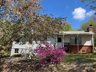 203 Mountain View Rd, Asheville, NC 28805