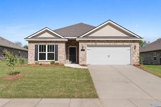 159 River Pointe Dr, New Market, AL 35761