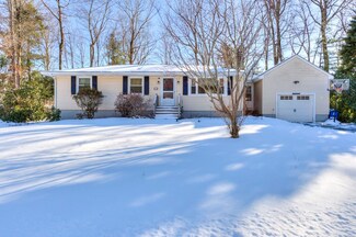 13 Anthony Dr, Rutland, MA 01543