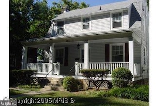 4427 Bradley Ln, Chevy Chase, MD 20815