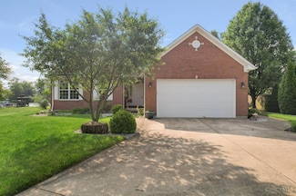 440 Waynoka Dr, Lake Waynoka, OH 45171