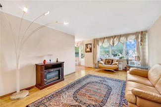 2483 W 16th St Unit 2B, Brooklyn, NY 11214
