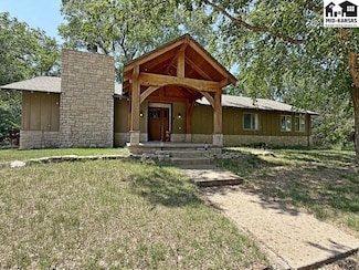 8105 N Mayfield Rd, Buhler, KS 67522