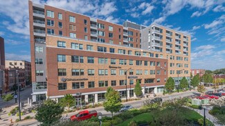 301 N Neil St Unit 908, Champaign, IL 61820