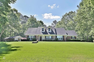 529 Apache Trail, Waverly Hall, GA 31831