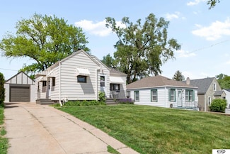 6468 Poppleton Ave, Omaha, NE 68106