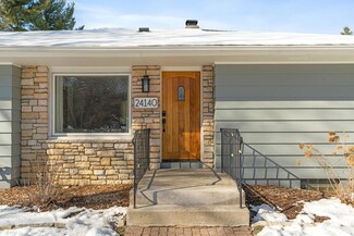 24140 Yellowstone Trail, Excelsior, MN 55331