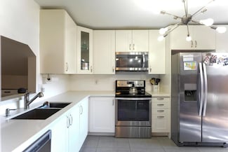 12461 NW 3rd St, Plantation, FL 33325