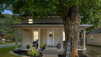 16014 Lima Rd, Huntertown, IN 46748