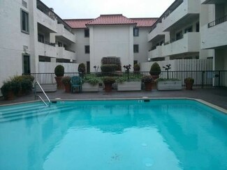 1396 El Camino Real Unit 208, Millbrae, CA 94030