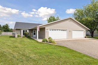 150 Willow Cir, Baldwin, WI 54002
