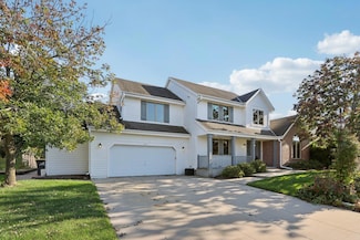 2217 Deer Path, Waukesha, WI 53189