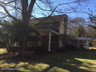 141 Dug Rd, Wyoming, PA 18644