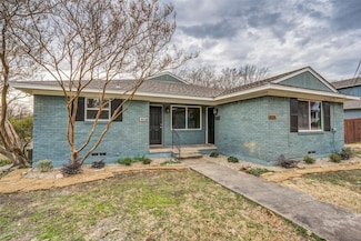 808 Barnes St, McKinney, TX 75069