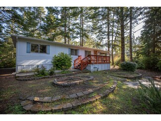 58534 Seven Devils Rd, Bandon, OR 97411