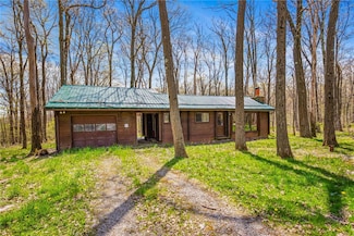 706 Laurel Summit Rd, Boswell, PA 15531