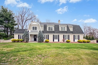 6 Short Hills Ln, Scotch Plains, NJ 07076