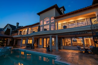 4522 Pinnacle Dr, Medford, OR 97504