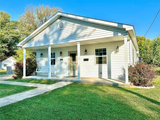 707 W Walsh Blvd, Vandalia, MO 63382