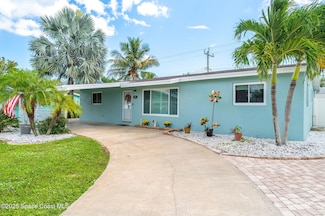 693 Ixora Dr, Melbourne, FL 32935