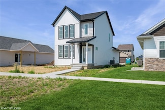 2734 Rookwood Ln, Marion, IA 52302