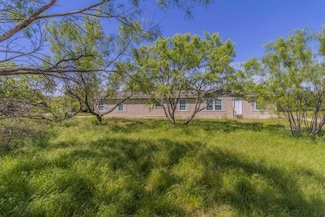 1432 Berry Dairy Rd, Jacksboro, TX 76458