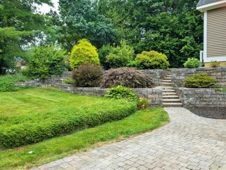 23 Crestview Terrace, Stratham, NH 03885