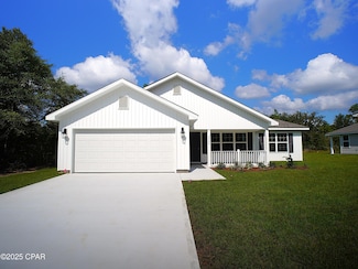 3900 Bricknell Ave, Chipley, FL 32428