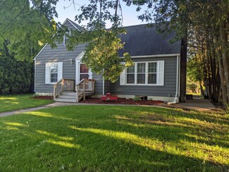 417 1st St, Sandstone, MN 55072