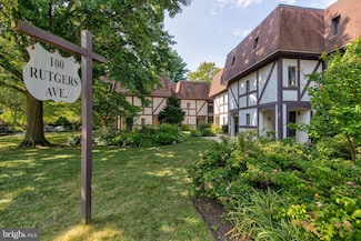 100 Rutgers Ave Unit 8, Swarthmore, PA 19081