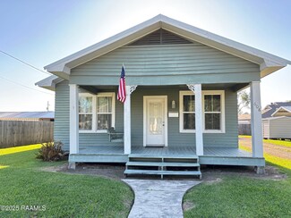 608 S Parkerson St, Rayne, LA 70578