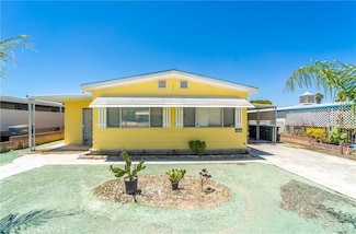 853 S Palm Ave, Hemet, CA 92543
