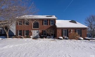 5905 Louis Ct, Davenport, IA 52807