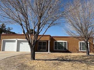 2209 Cutler Ave NE, Albuquerque, NM 87106