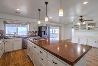 145 La Cresta Heights Rd, El Cajon, CA 92021