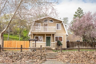 1017 Headlands Dr, Napa, CA 94558