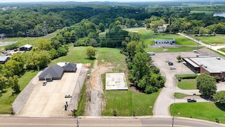 665 Water St, Savannah, TN 38372
