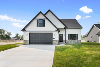 1 S Carney Dr, Saint Clair, MI 48079
