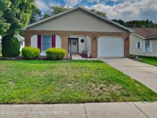 1945 Quimby Ct, Toms River, NJ 08755