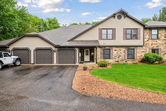 10726 Toledo Ct, Bloomington, MN 55437