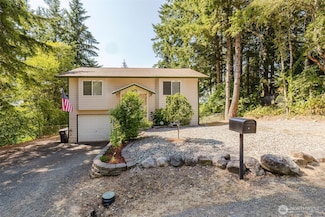 1050 NE Larson Blvd, Belfair, WA 98528