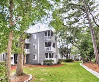 10170 Beach Dr SW Unit 305, Calabash, NC 28467